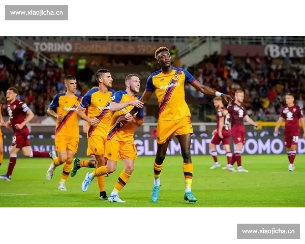 足球比分背后的战术博弈与赛场瞬息万变全景深度解读分析 足球比分背后的战术博弈与赛场瞬息万变全景深度解读分析